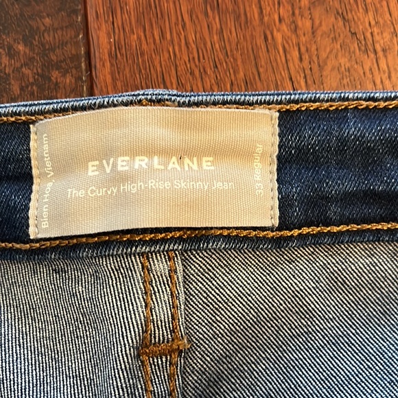 ⭐️ 2/$100⭐️Everlane the curvy high rise skinny jeans Size 33 (Fits 14-16) - Picture 6 of 8